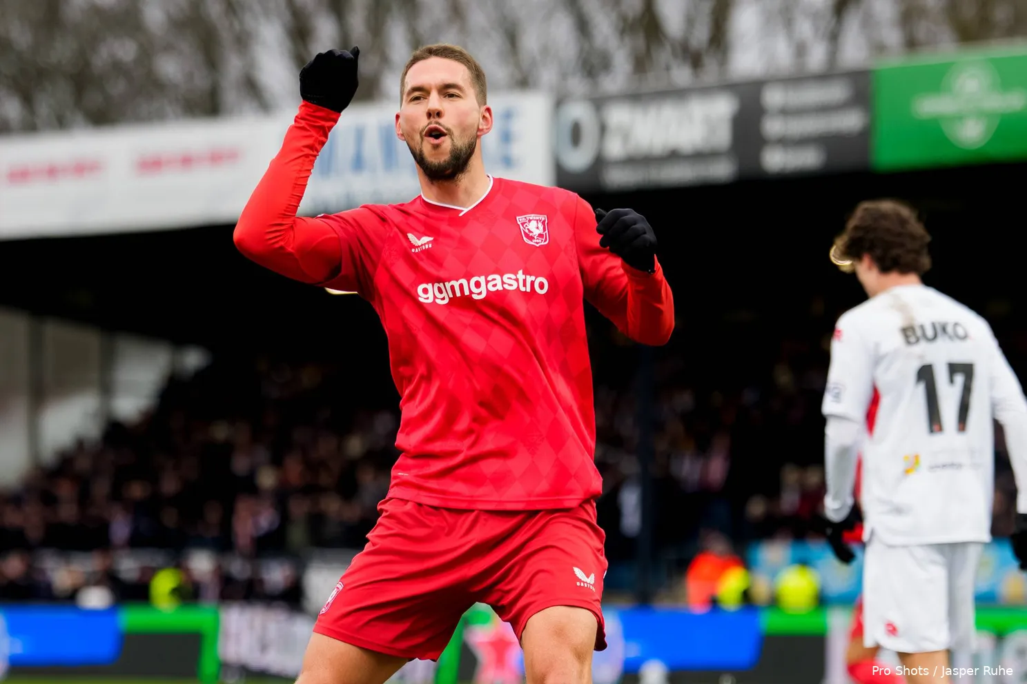 marko-pjaca-telstar-fc-twente-2025-2026-1-1