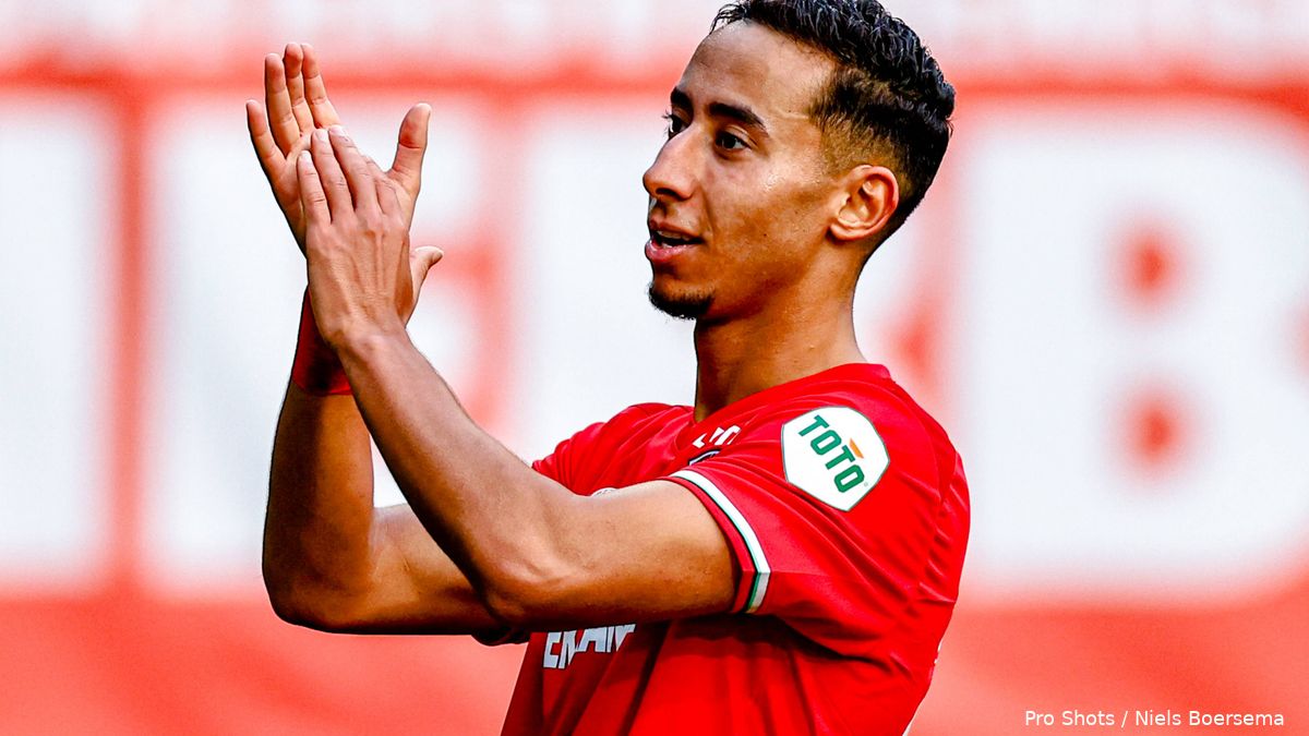 「Fc TwenteはSalah-Eddineのジャックポットを受け取ります」：「Steijnの後、最も高価なプレイヤー」