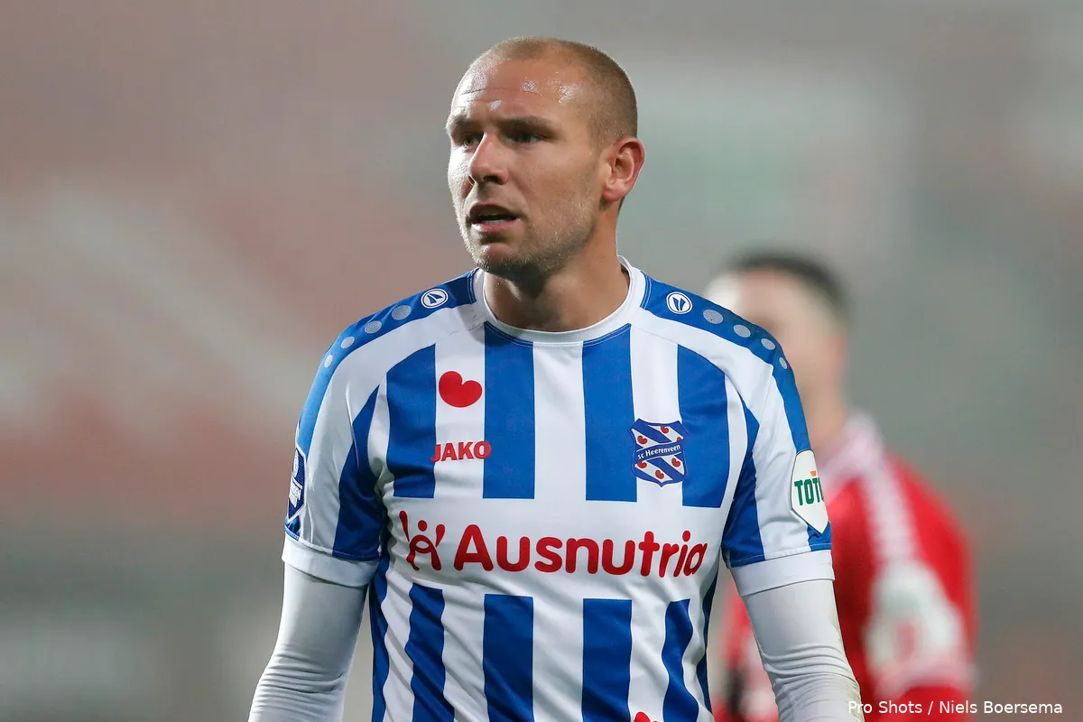 sven van beek fc twente sc heerenveen 2021 2022