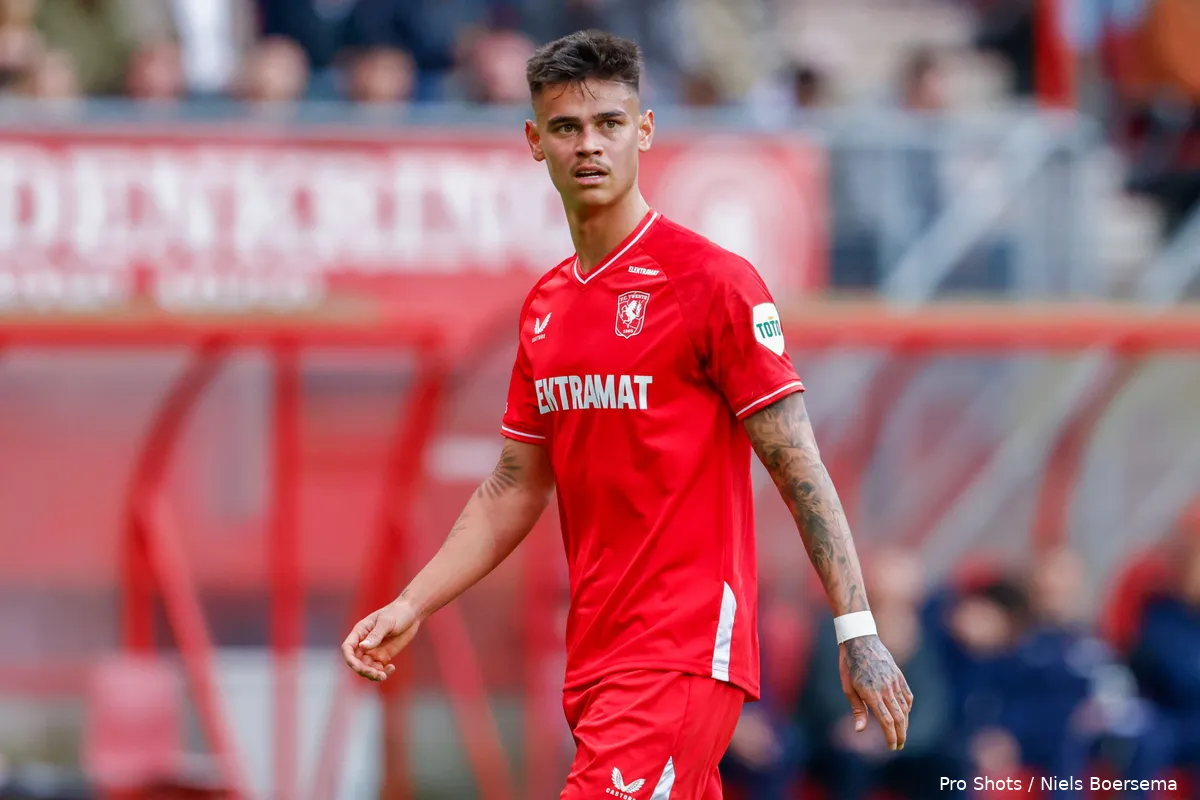 mees hilgers fc twente feyenoord 2023 2024