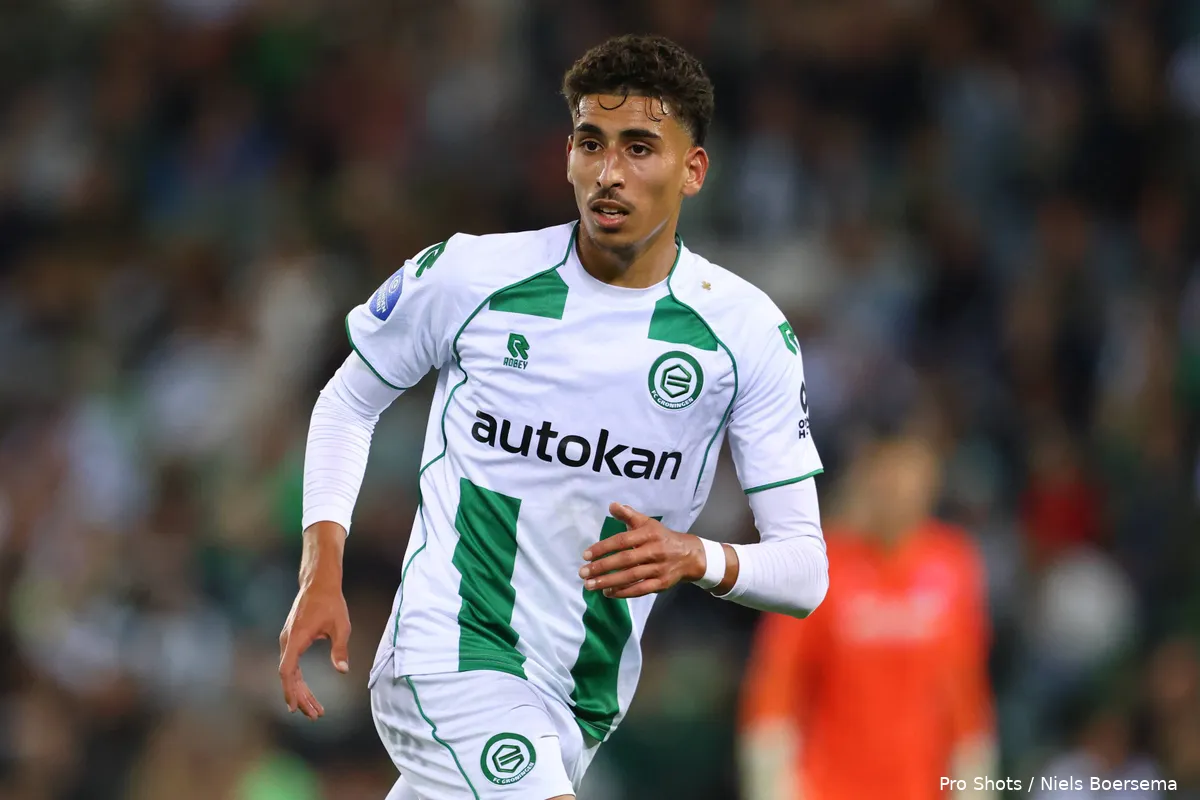 younes-taha-fc-groningen-thuisshirt-2025
