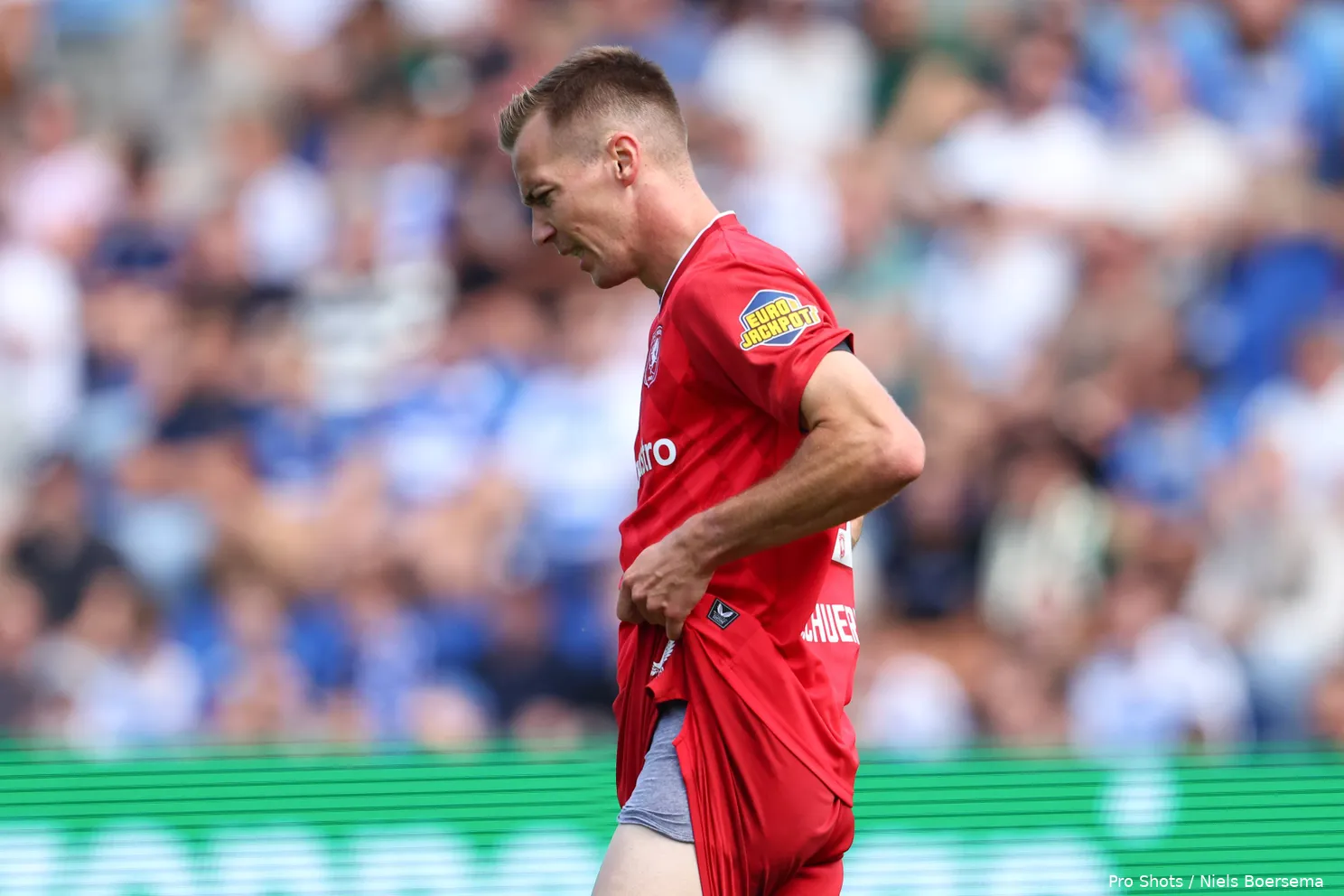 arno-verschueren-pec-zwolle-fc-twente-2025-teleurgesteld