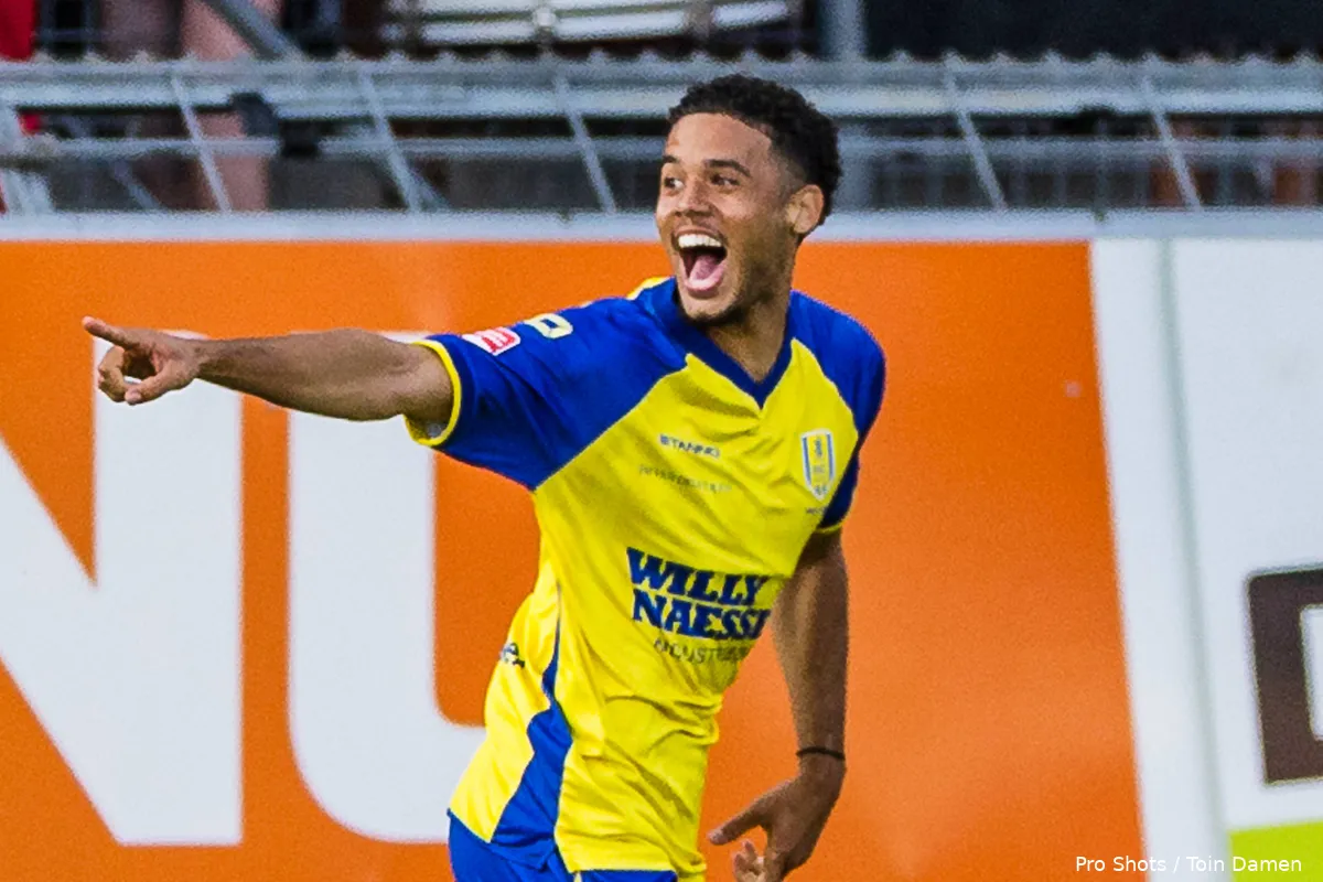 daouda-weidmann-ingezoomd-juicht-rkc-waalwijk-helmond-sport-2025-2026