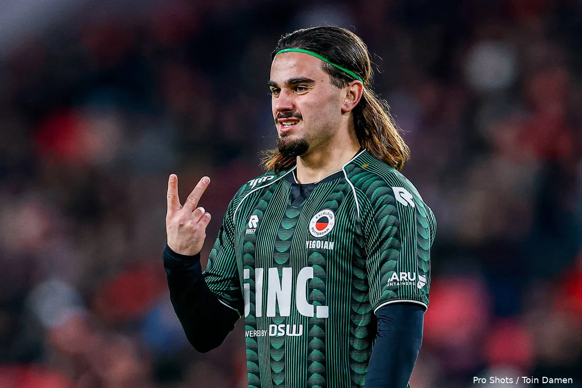 irakli-yegoian-excelsior-2026-twee-vingers