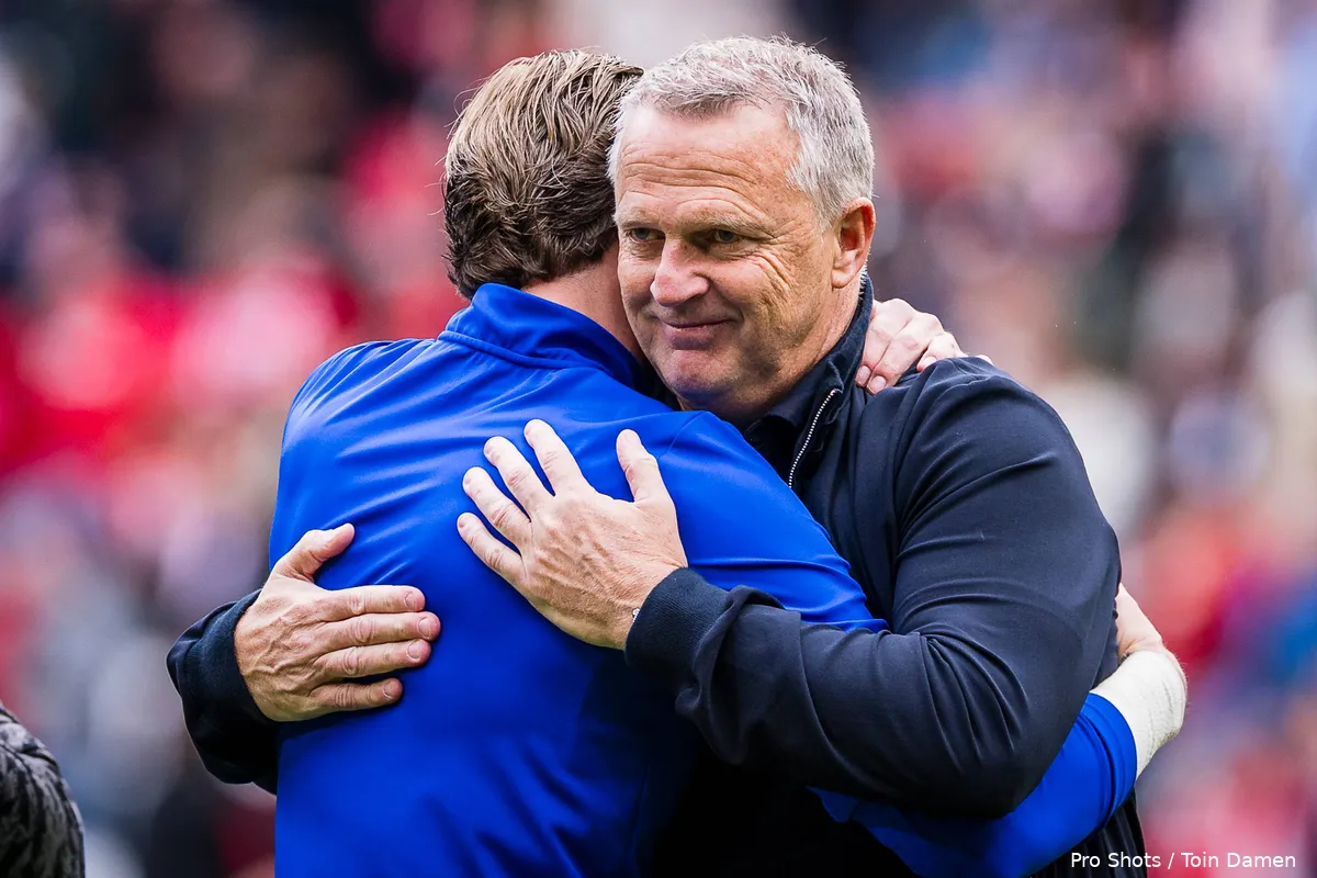 john-van-den-brom-psv-fc-twente-knuffel-origineel