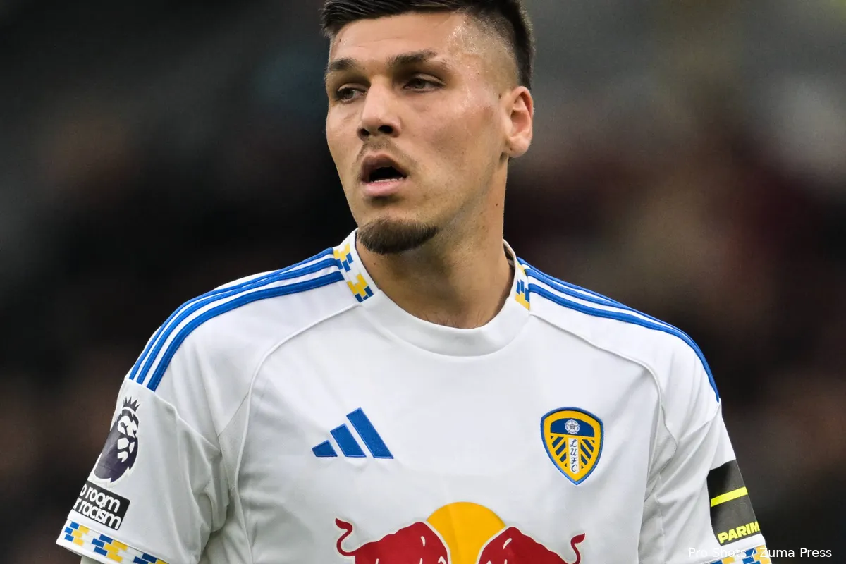 joel-piroe-leeds-united-original