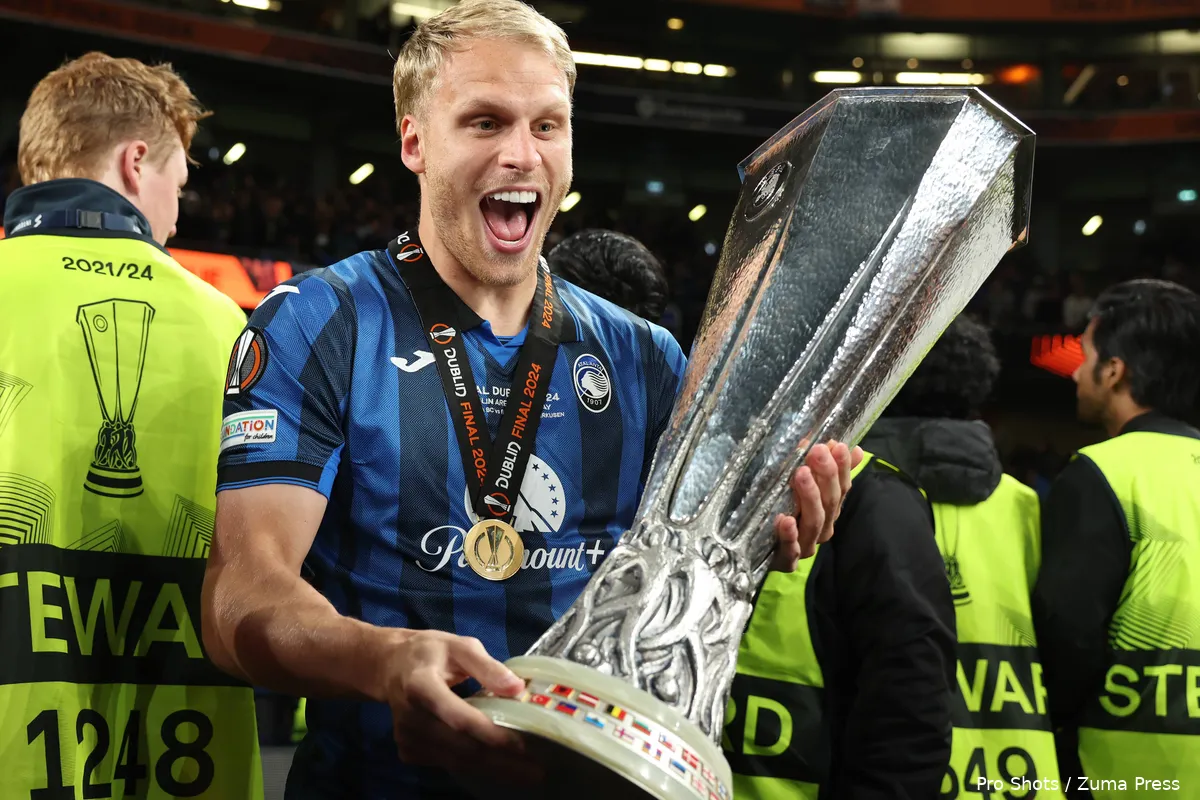 mitchel-bakker-europa-league-trofee-winst-2023-2024