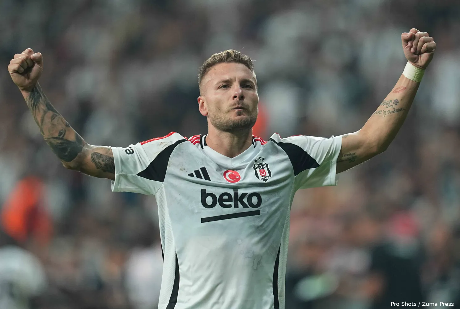 ciro immobile ingezoomd kom op vuisten in de lucht besiktas jk eyupsor 2024 2025