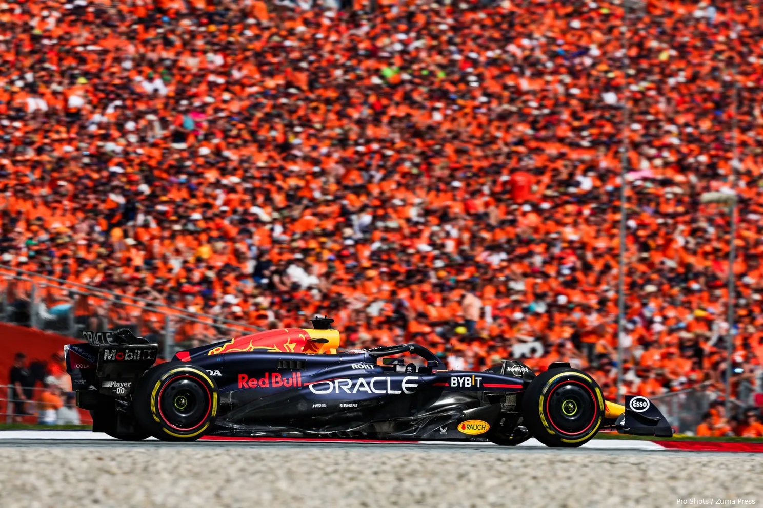 max verstappen oranje fans oostenrijk 2024