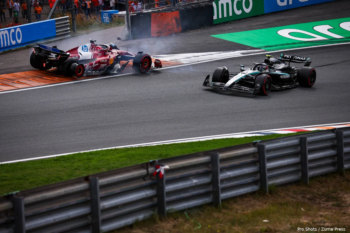 ferrari-charles-leclerc-crash-nederland-zandvoort-1-kimi-antonelli-1