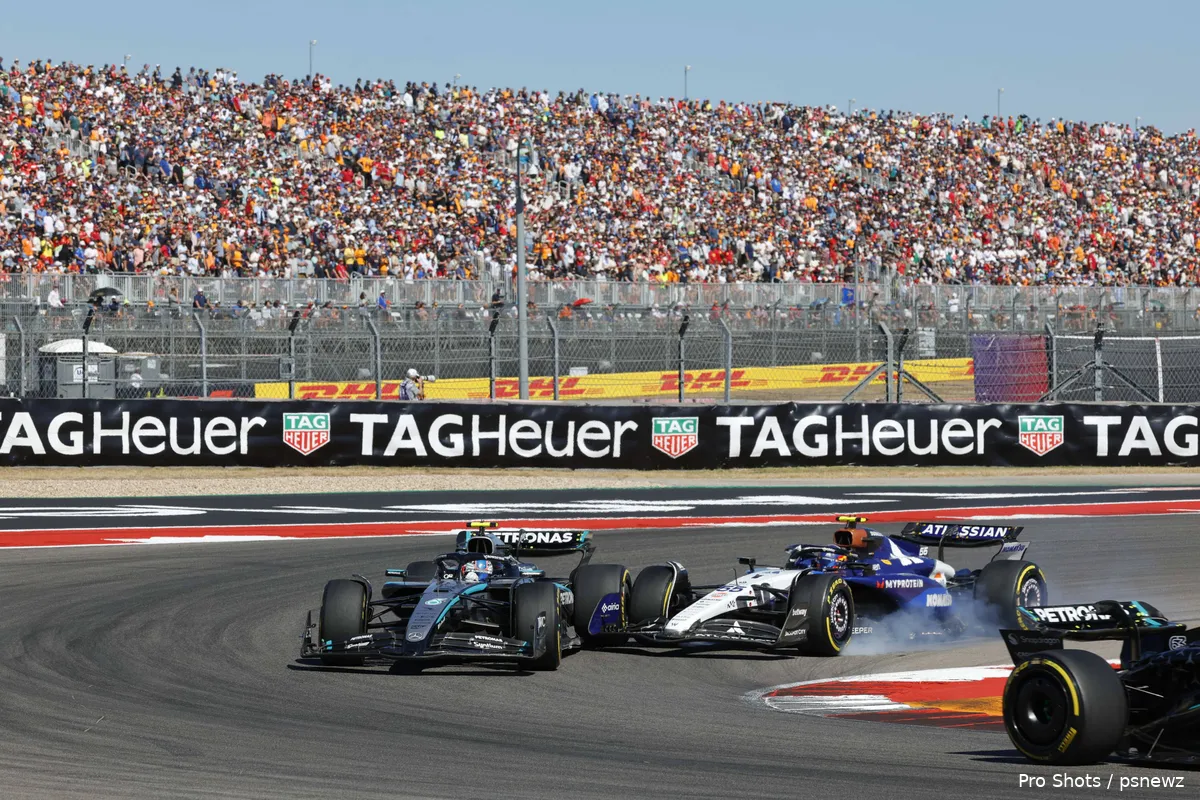 crash-cota-carlos-sainz-kimi-antonelli-williams-mercedes