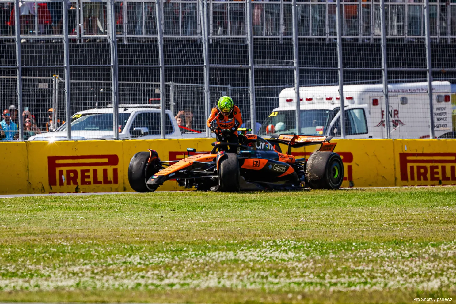 Russell houdt Verstappen de hand boven het hoofd: 'Twee jongens hebben hun vlucht gemist'