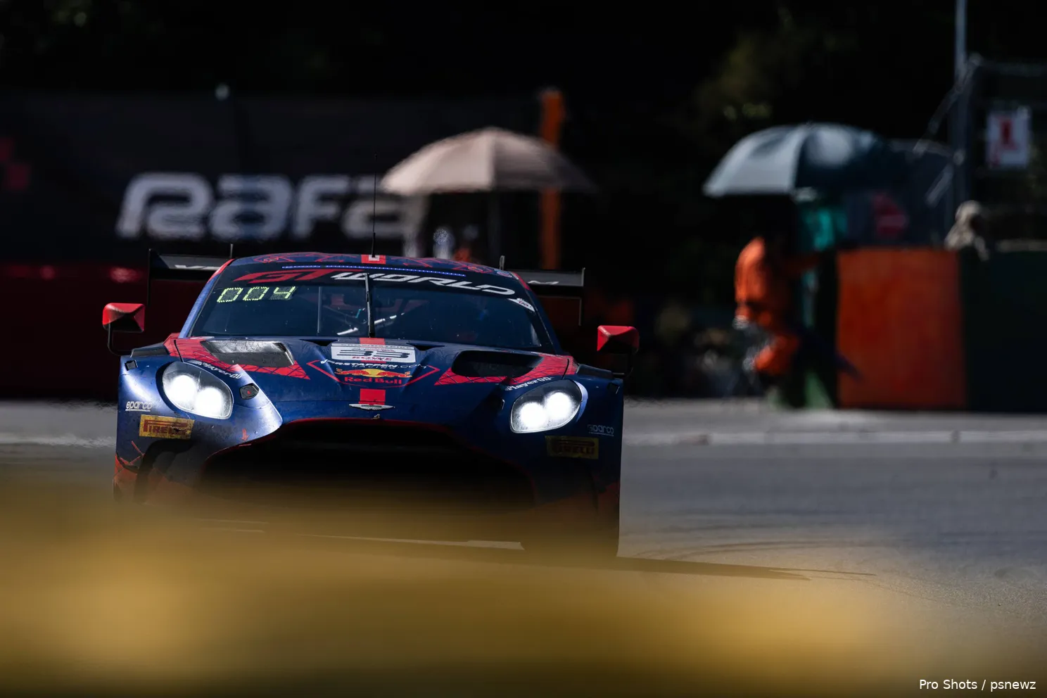 verstappen.com-racing-max-verstappen-spa-chris-lulham-harry-king-thierry-vermeulen-22