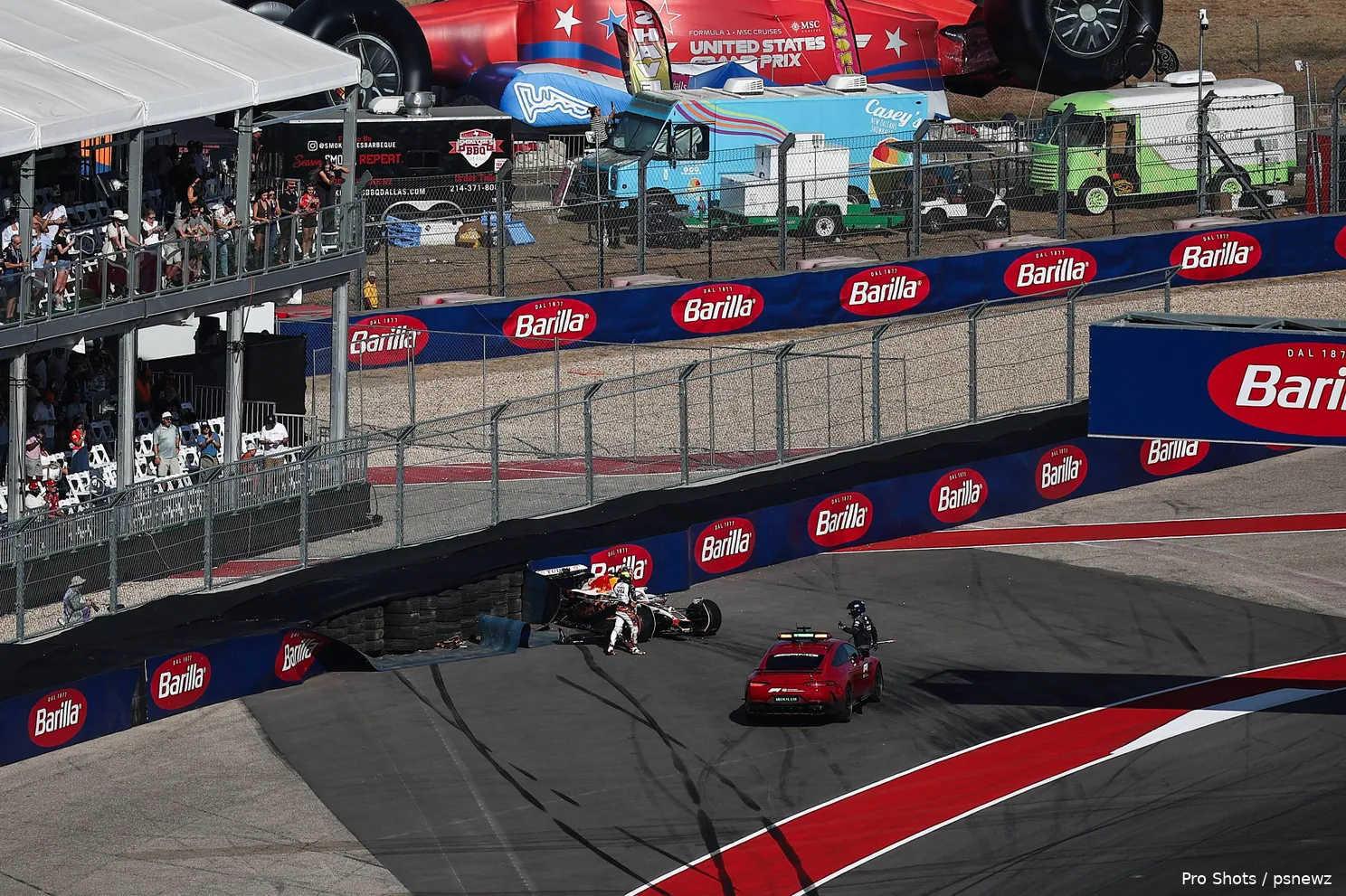 crash-isack-hadjar-cota-2025-racing-bulls-1