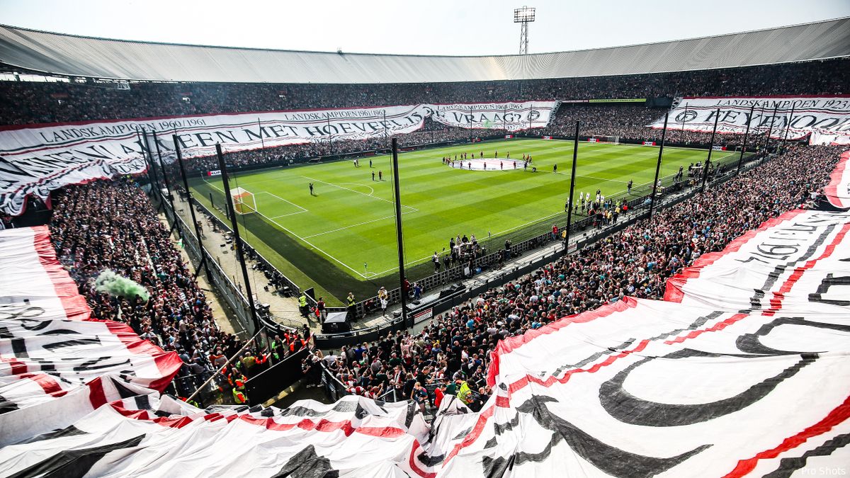 Rottura del trend in Olanda: ''Il Feyenoord investe.  L'Ajax rallenta