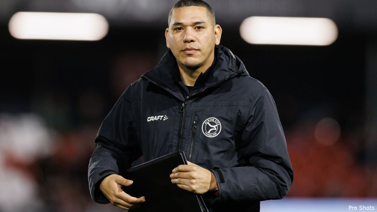 Officieel: Ajax bevestigt komst Maduro als assistent-trainer van Steijn