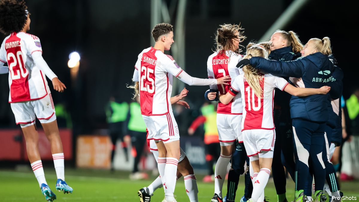 Ajax Vrouwen plaatsen zich voor groepsfase Champions League na simpele zege op FC Zürich Frauen Ajax Vrouwen plaatsen zich voor groepsfase Champions League na simpele zege op FC Zürich Frauen