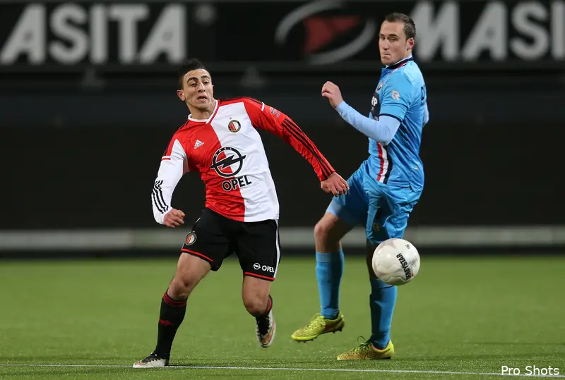 Jong Feyenoord/Excelsior wint met tien man van Jong VVV/Helmond Sport