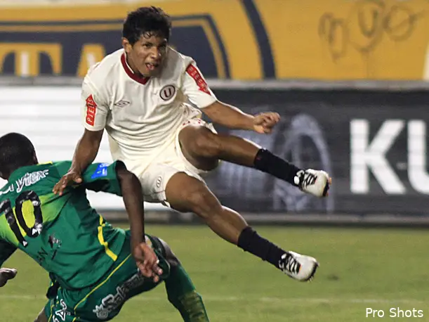 \'Zaakwaarnemer claimt interesse van Feyenoord voor Flores\'