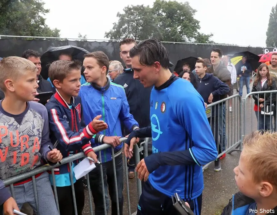 Eerste training Berghuis bij Feyenoord