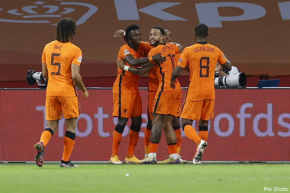 Oranje wint zonder Leroy Fer van Polen