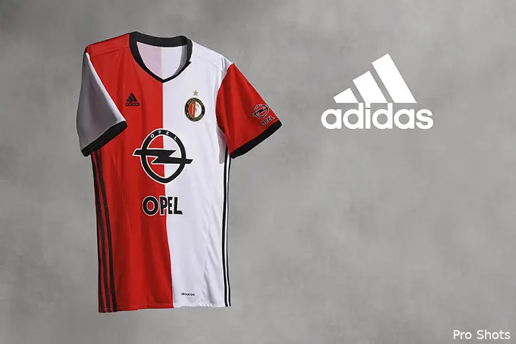 Feyenoord presenteert het nieuwe thuisshirt
