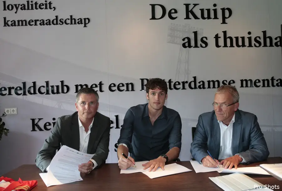 Botteghin blij met wereldclub en kans op landstitel