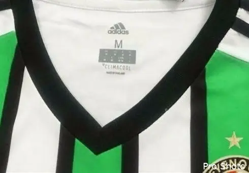FOTO | Opnieuw foto's mogelijk nieuw uitshirt uitgelekt