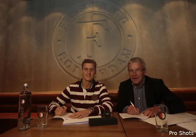 Feyenoord bevestigt komst Hansson