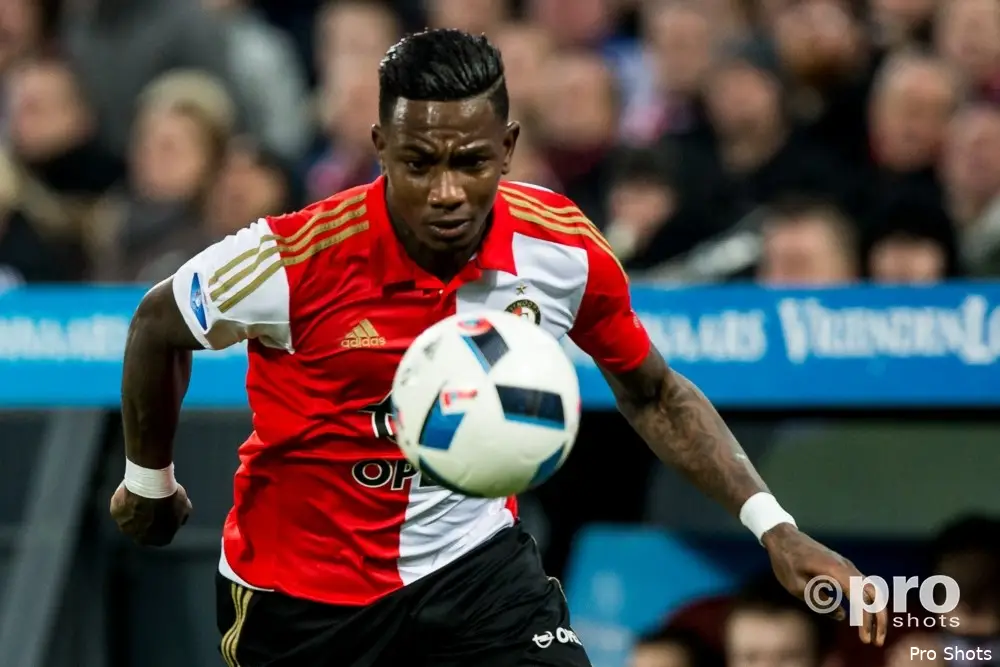 Eljero Elia: ''Heerlijk om die backs te slopen''