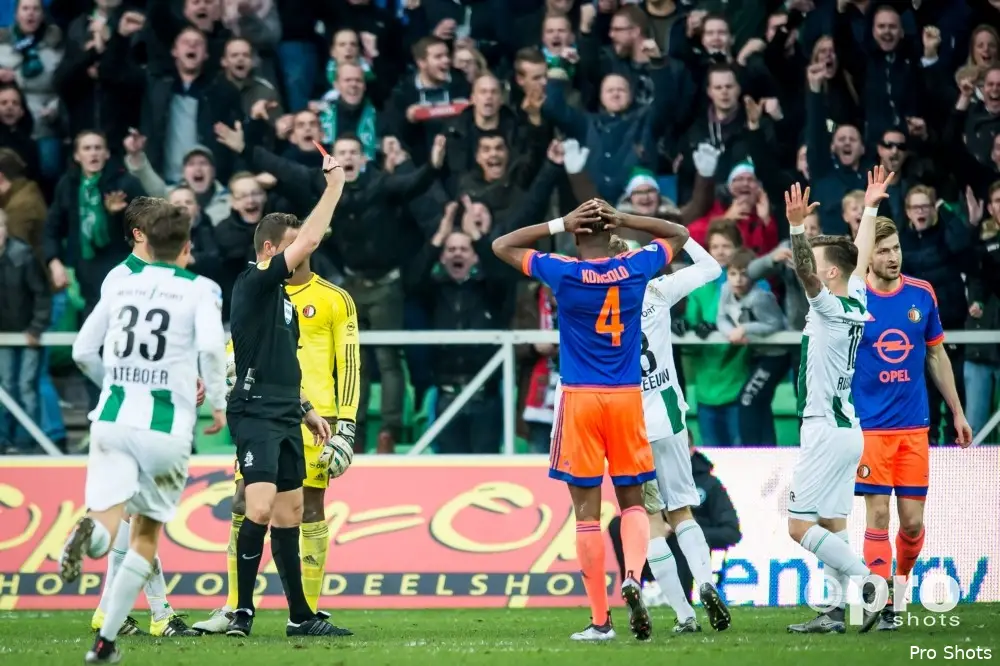Tiental Feyenoord pakt punt in Groningen
