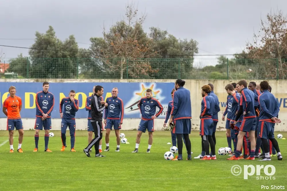 Geblesseerde Schuurman verlaat trainingskamp Feyenoord