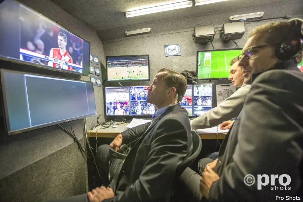 Opnieuw test met videoscheidsrechter tijdens bekerduel