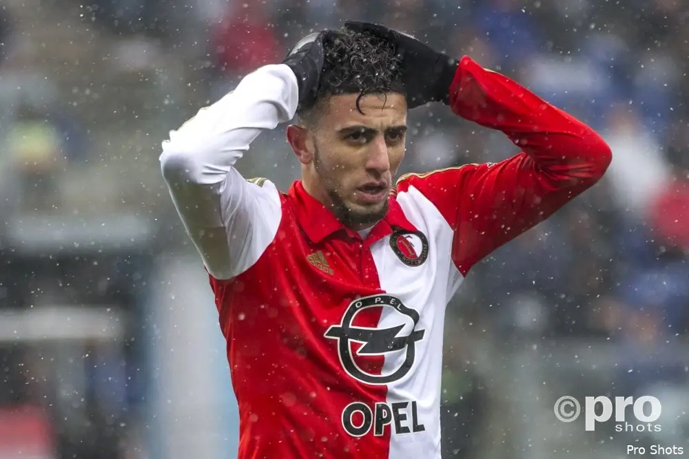 Basacikoglu luistert ook beleefd naar tip van supporter