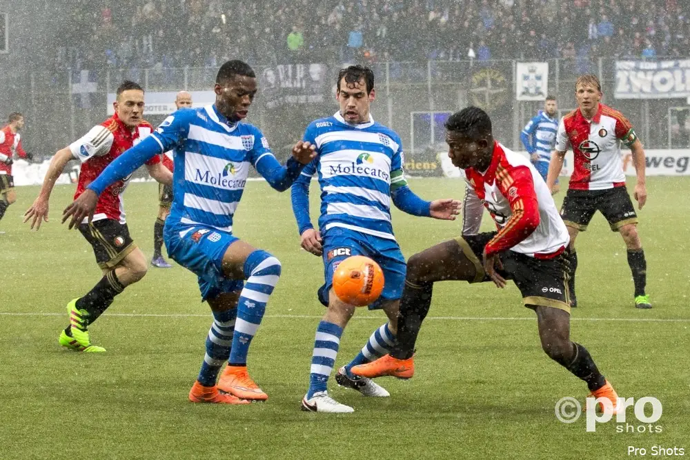 ''Zulke spelers moeten de leiding op zich nemen''