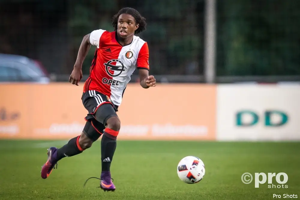 'Gio houdt Vente en Malacia definitief bij eerste elftal'