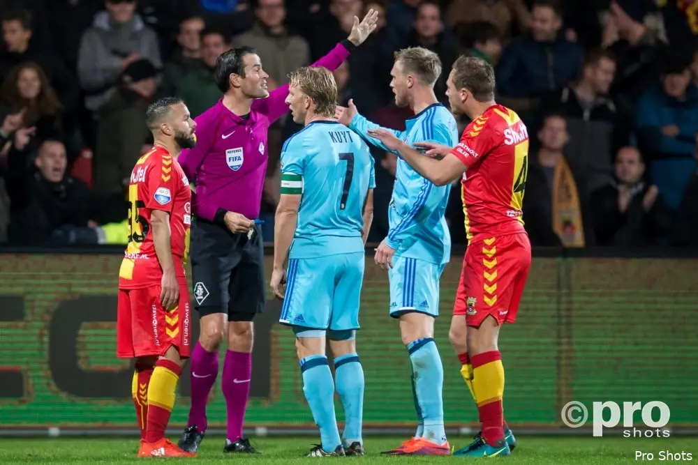 Nijhuis over handsbal: ''Mijn positie is beter dan de cameraplek''