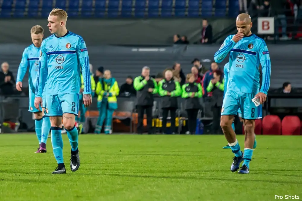 Karsdorp in Studio Feyenoord: ''40 wedstrijden spelen''