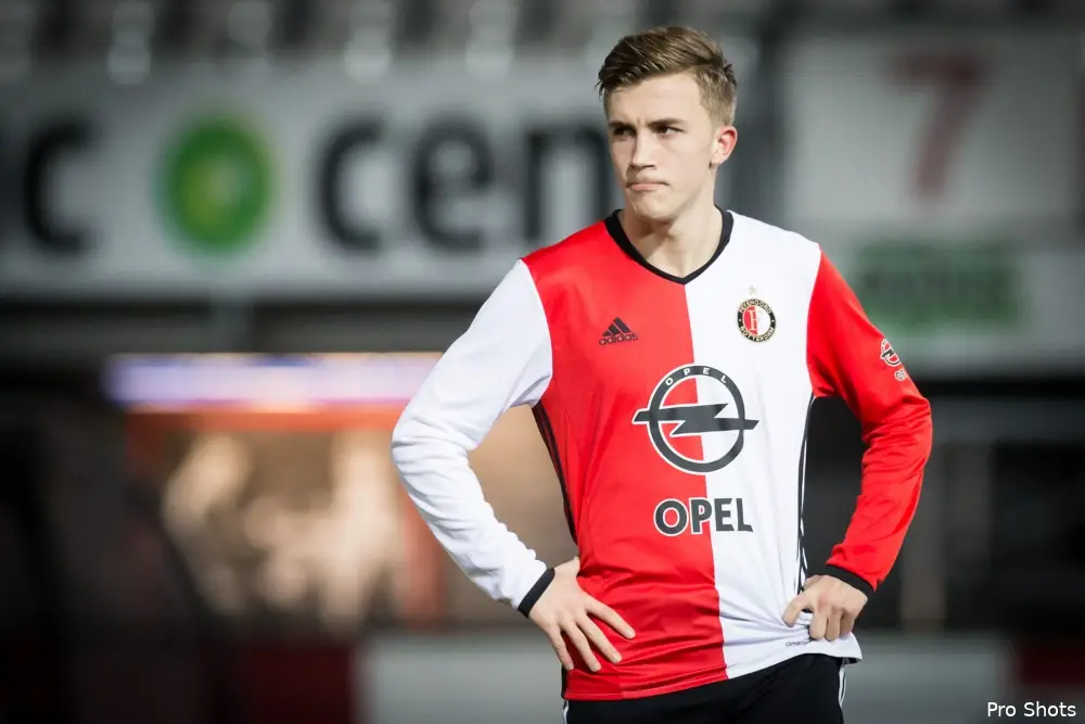 Feyenoord Onder 19 pakt in slotfase volle buit