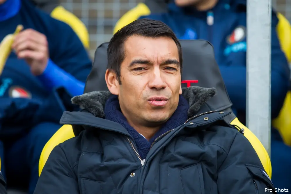 Van Bronckhorst verandert opstelling niet tegen Willem II