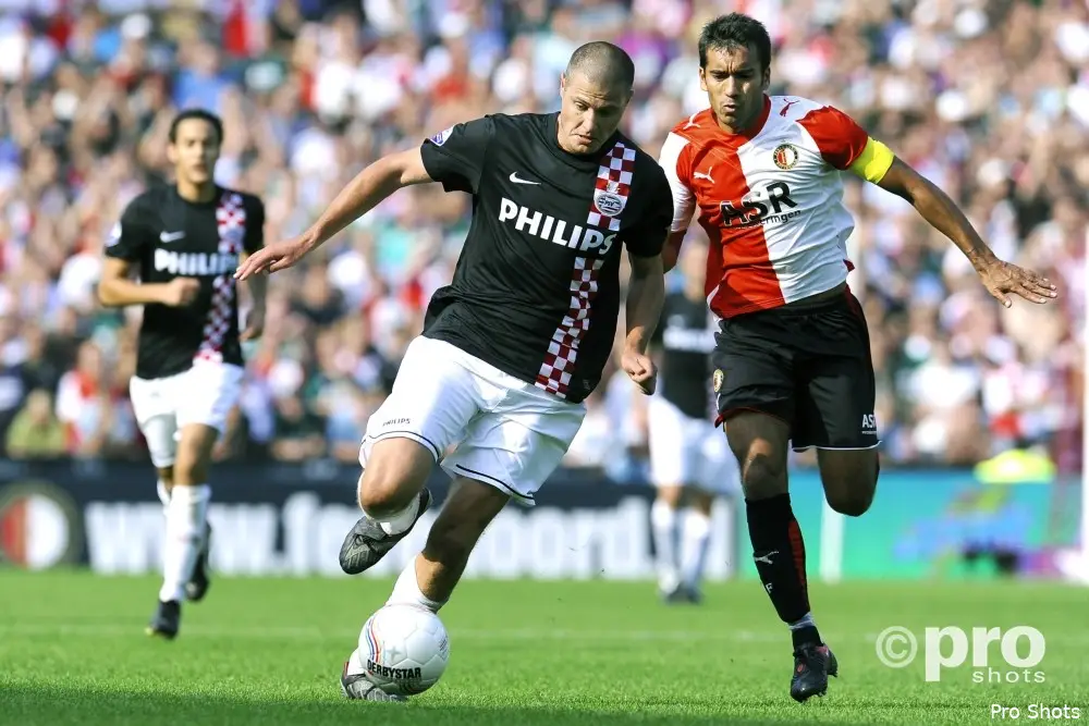 Voormalig PSV-spits verklaart: ''De magie van De Kuip''