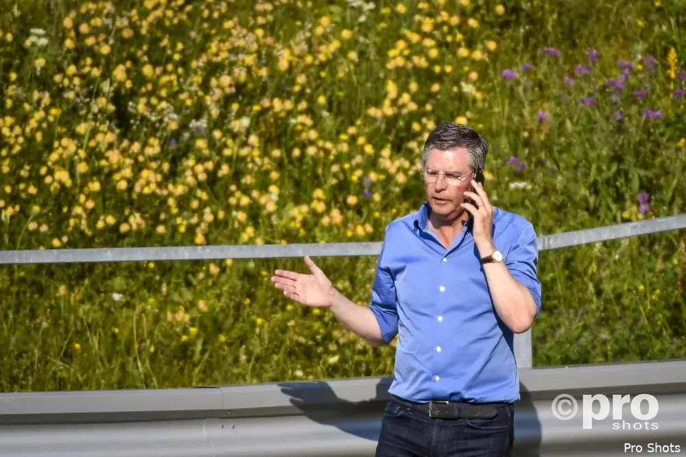 Van Geel overweegt vervanger Hahn aan te trekken
