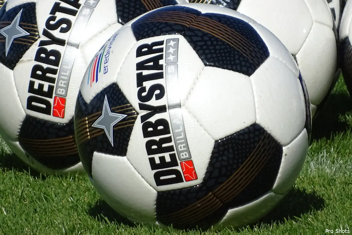 VIDEO | Feyenoord met kleine spelersgroep op ochtendtraining