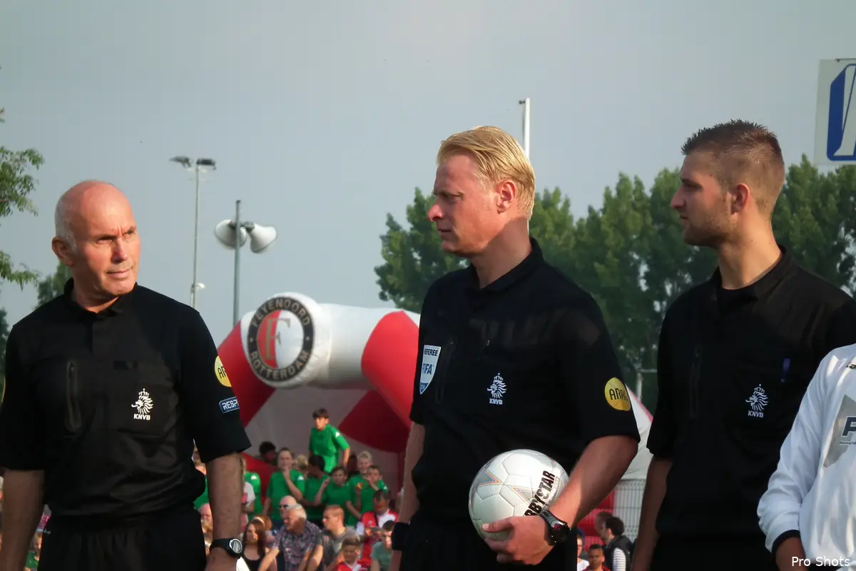 KNVB een van zes bonden die videoarbiter 'live' mag testen