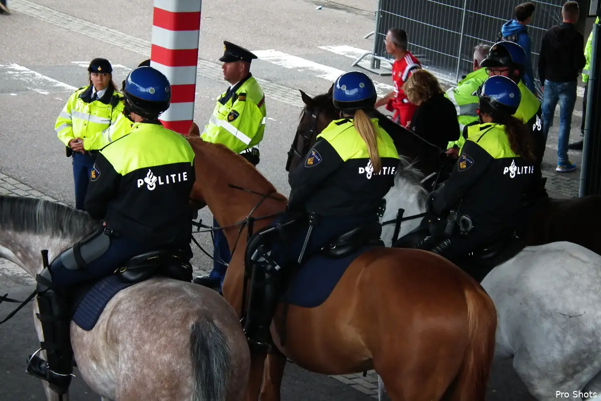 Minister wil gastvrij voetbal, combi-regeling op de schop