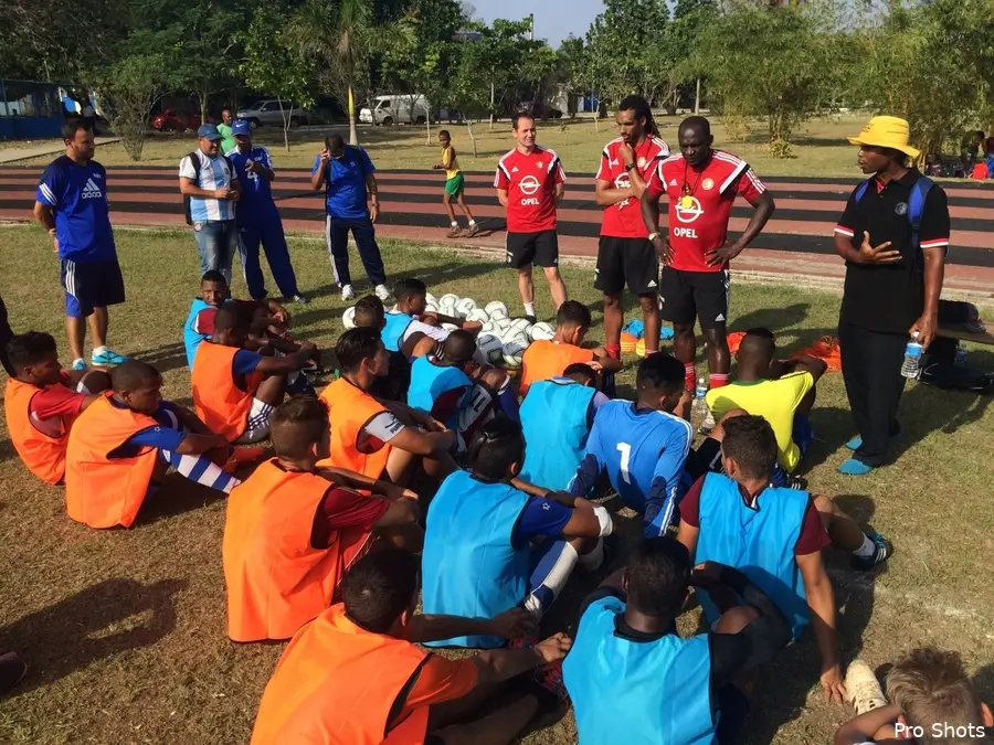 Feyenoord Academy met Minister Ploumen op handelsmissie naar Cuba