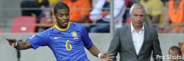 Oud-Feyenoorders wisselen shirt al in de rust