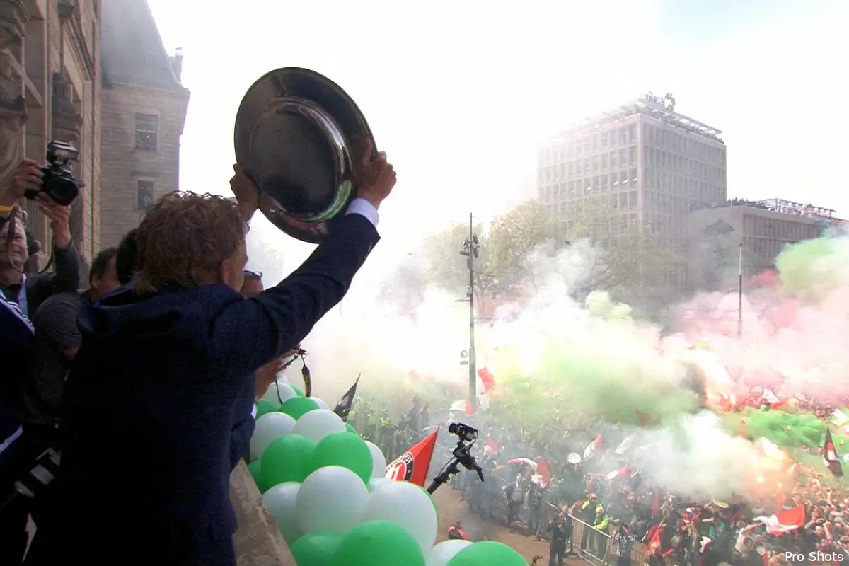 Feyenoord gehuldigd op Coolsingel
