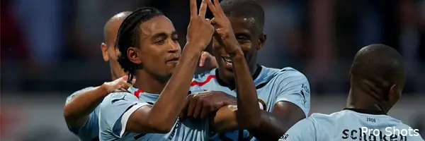 Feyenoord pakt drie punten op Woudestein
