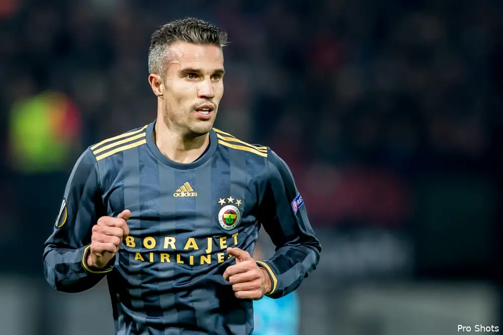 Telegraaf: Streep door komst Van Persie